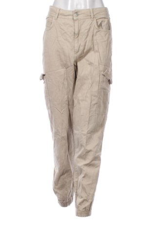 Дамски панталон New Look, Размер L, Цвят Бежов, Цена 3,06 €, #136813075