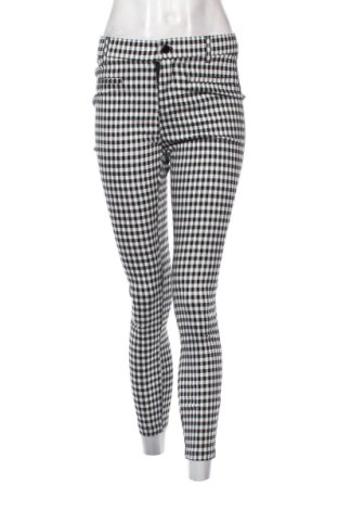 Damenhose Janina, Größe M, Farbe Mehrfarbig, Preis 2,99 €, #136813331
