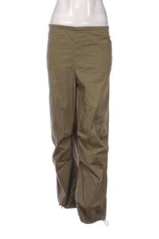 Pantaloni de femei Xside, Mărime XL, Culoare Verde, Preț 57,35 Lei, #136816441