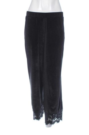 Damskie spodnie Pieces, Rozmiar S, Kolor Czarny, Cena 32,15 zł, #136847415