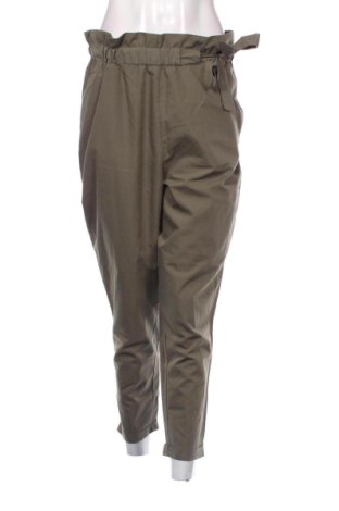 Pantaloni de femei Zara, Mărime L, Culoare Verde, Preț 60,99 Lei, #136855569