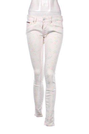 Pantaloni de femei Hilfiger Denim, Mărime M, Culoare Multicolor, Preț 80,99 Lei, #136855994