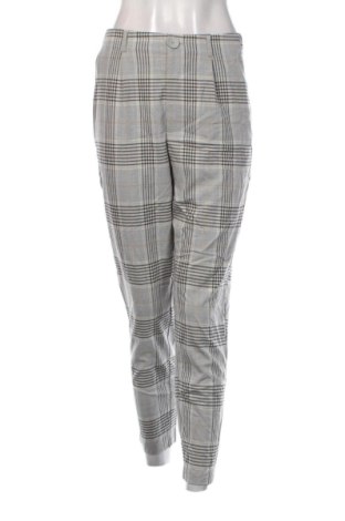 Pantaloni de femei Reserved, Mărime M, Culoare Multicolor, Preț 40,99 Lei, #136674136