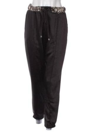 Pantaloni de femei Rinascimento, Mărime M, Culoare Multicolor, Preț 105,46 Lei, #136812981
