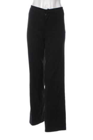 Dámske nohavice Bershka, Veľkosť S, Farba Čierna, Cena  12,66 €, #136836751