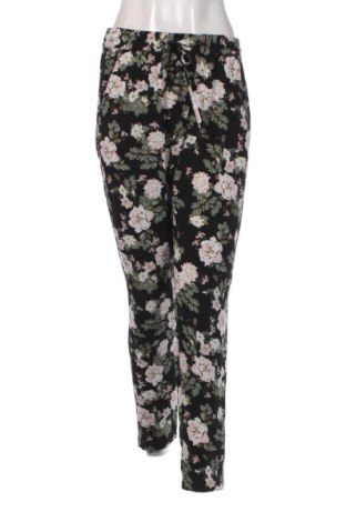 Дамски панталон Vero Moda, Размер M, Цвят Многоцветен, Цена 4,60 €, #136685808