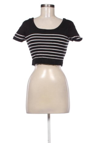 Дамски пуловер Pull&Bear, Размер M, Цвят Многоцветен, Цена 7,66 €, #136820723