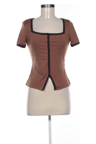 Top de femei Unbranded, Mărime M, Culoare Maro, Preț 60,99 Lei, #136841700