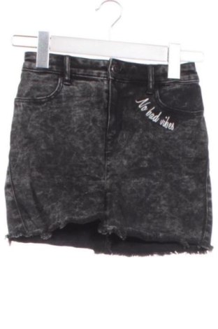 Gyerek szoknya H&M, Méret 7-8y / 128-134 cm, Szín Fekete, Ár 2 989 Ft, #136743895