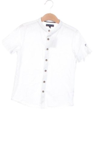 Cămașă pentru copii Unbranded, Mărime 5-6y/ 116-122 cm, Culoare Alb, Preț 30,28 Lei, #136784861