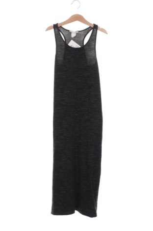 Kinderkleid H&M, Größe 8-9y/ 134-140 cm, Farbe Schwarz, Preis 15,00 €, #136748310