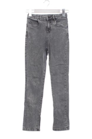 Kinderjeans Reserved, Größe 9-10y/ 140-146 cm, Farbe Mehrfarbig, Preis 11,00 €, #136744541