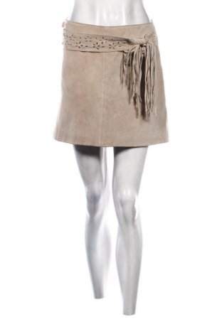 Skórzana spódnica Miss Selfridge, Rozmiar M, Kolor Beżowy, Cena 171,47 zł, #136798274