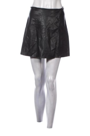 Skórzana spódnica Bershka, Rozmiar S, Kolor Czarny, Cena 47,45 zł, #136826555