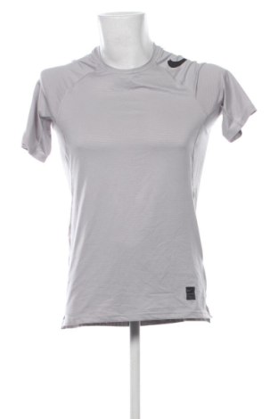 Tricou de bărbați Nike, Mărime M, Culoare Gri, Preț 94,99 Lei, #136783170