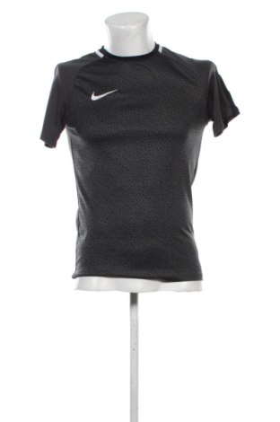 Мъжка тениска Nike, Размер S, Цвят Черен, Цена 19,42 €, #136846281
