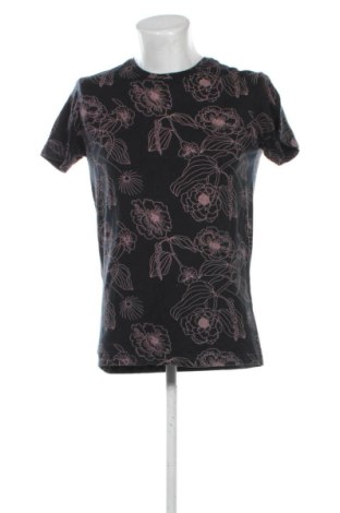 Мъжка тениска Pull&Bear, Размер M, Цвят Многоцветен, Цена 13,24 €, #136836895
