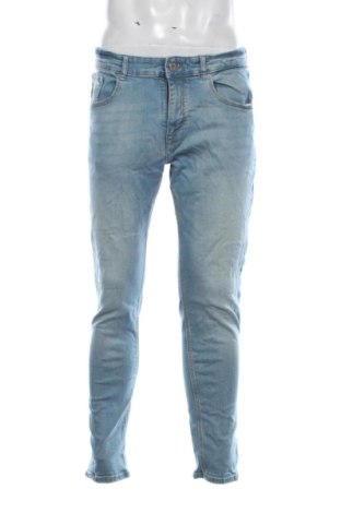 Męskie jeansy Pull&Bear, Rozmiar L, Kolor Niebieski, Cena 93,99 zł, #136829395