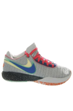 Мъжки обувки Nike, Размер 41, Цвят Зелен, Цена 91,00 €, #136813049