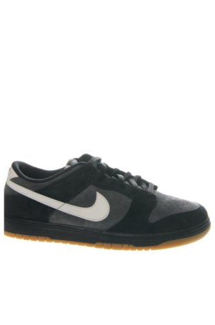 Мъжки обувки Nike, Размер 50, Цвят Многоцветен, Цена 70,55 €, #136842018