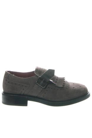 Férfi cipők
 Unbranded, Méret 41, Szín Szürke, Ár 12 419 Ft, #136811297