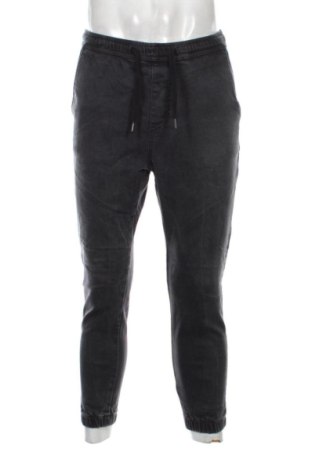 Męskie spodnie Pull&Bear, Rozmiar L, Kolor Czarny, Cena 53,99 zł, #136799061