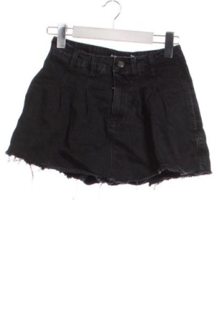 Пола - панталон Stradivarius, Размер XS, Цвят Черен, Цена 7,66 €, #136633702