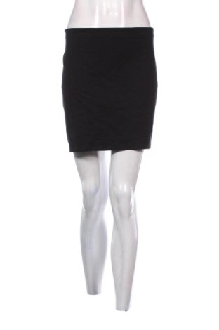 Пола Kiabi, Размер XL, Цвят Черен, Цена 4,60 €, #136763998