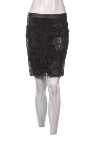 Fustă Reserved, Mărime M, Culoare Negru, Preț 25,99 Lei, #136820493
