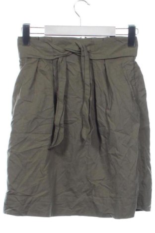 Пола H&M, Размер XS, Цвят Зелен, Цена 4,60 €, #136823997