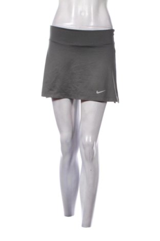 Fustă-pantalon. Nike, Mărime S, Culoare Gri, Preț 116,99 Lei, #136784371