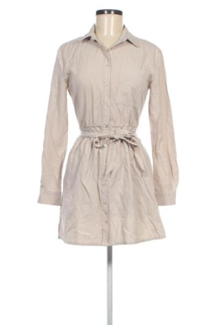 Kleid Stradivarius, Größe S, Farbe Beige, Preis 7,99 €, #136707960