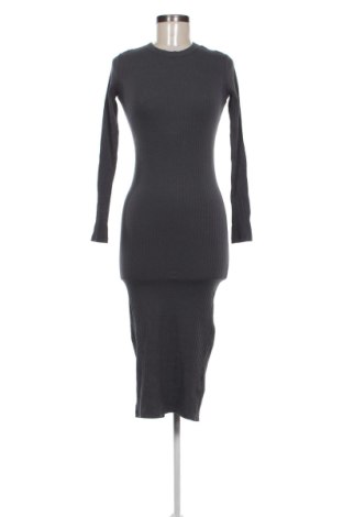 Рокля H&M, Размер XXS, Цвят Сив, Цена 23,51 €, #136761400