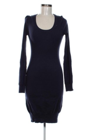 Kleid Guess, Größe M, Farbe Blau, Preis 49,99 €, #136768645