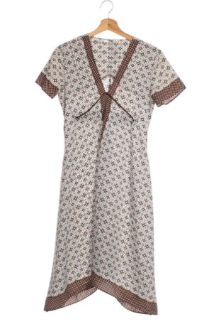 Рокля Guess, Размер S, Цвят Многоцветен, Цена 37,83 €, #136769007