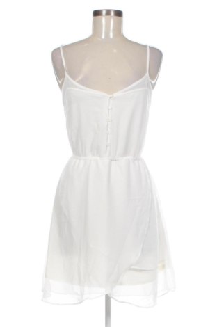 Kleid Bershka, Größe XS, Farbe Weiß, Preis 11,99 €, #136791741