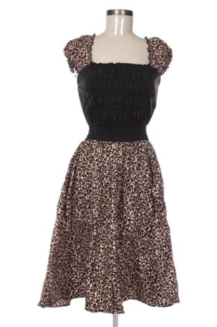 Kleid Unbranded, Größe M, Farbe Mehrfarbig, Preis 22,99 €, #136792933
