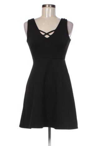 Kleid Jennyfer, Größe S, Farbe Schwarz, Preis 9,99 €, #136804847