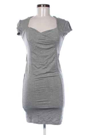Ruha Bershka, Méret M, Szín Szürke, Ár 6 279 Ft, #136811694