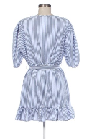 Kleid SHEIN, Größe XL, Farbe Mehrfarbig, Preis 17,00 €, #136812005