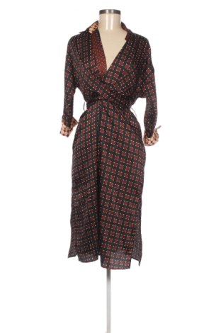 Рокля Zara, Размер S, Цвят Многоцветен, Цена 16,36 €, #136829640