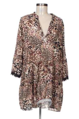 Рокля NEW COLLECTION, Размер XL, Цвят Многоцветен, Цена 25,56 €, #136834186