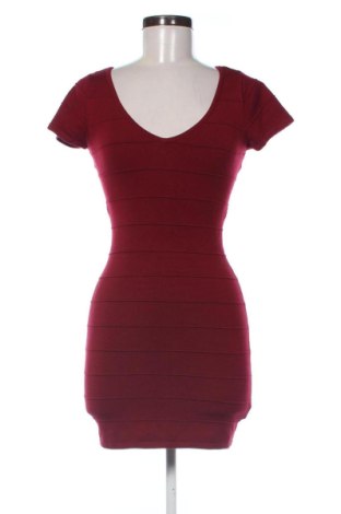 Rochie Forever 21, Mărime S, Culoare Roșu, Preț 34,99 Lei, #136844532