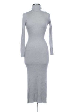 Kleid Stradivarius, Größe S, Farbe Grau, Preis 12,00 €, #136845559