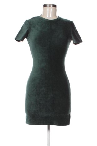 Рокля Pull&Bear, Размер S, Цвят Зелен, Цена 9,59 €, #136847643