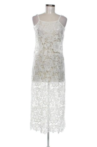 Kleid Boohoo, Größe S, Farbe Weiß, Preis 28,74 €, #136849192