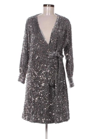 Φόρεμα Boohoo, Μέγεθος M, Χρώμα Γκρί, Τιμή 48,37 €, #136856964