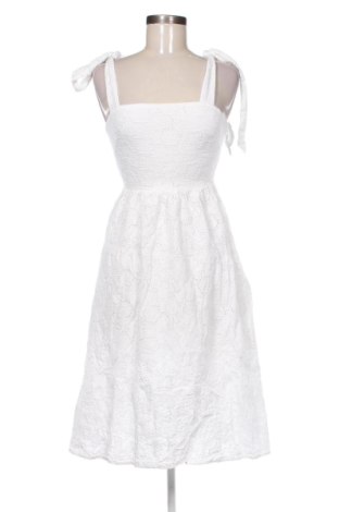 Рокля H&M, Размер XS, Цвят Бял, Цена 12,28 €, #136880385