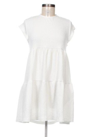 Рокля Bershka, Размер M, Цвят Бял, Цена 11,75 €, #136708946