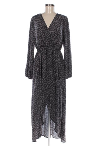 Рокля SHEIN, Размер S, Цвят Многоцветен, Цена 19,42 €, #136769757